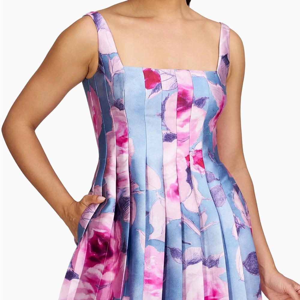 Kay Unger Maeve Rose Seamed Cocktail Dress - Picture 4 of 4